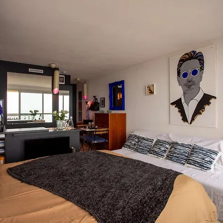 En Front De Avec Piscine Et Wi-fi A - Fr-1-3-621 *