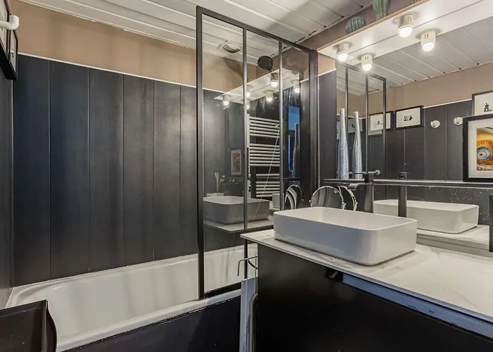 En Front De Avec Piscine Et Wi-fi A - Fr-1-3-621 Apartament